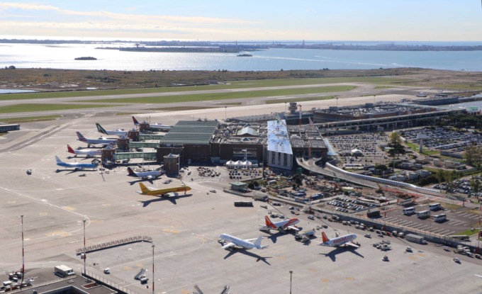 Aeroporti veneti in forte ripresa: il Marco Polo fa il “boom” con 9,3 milioni di passeggeri in un anno