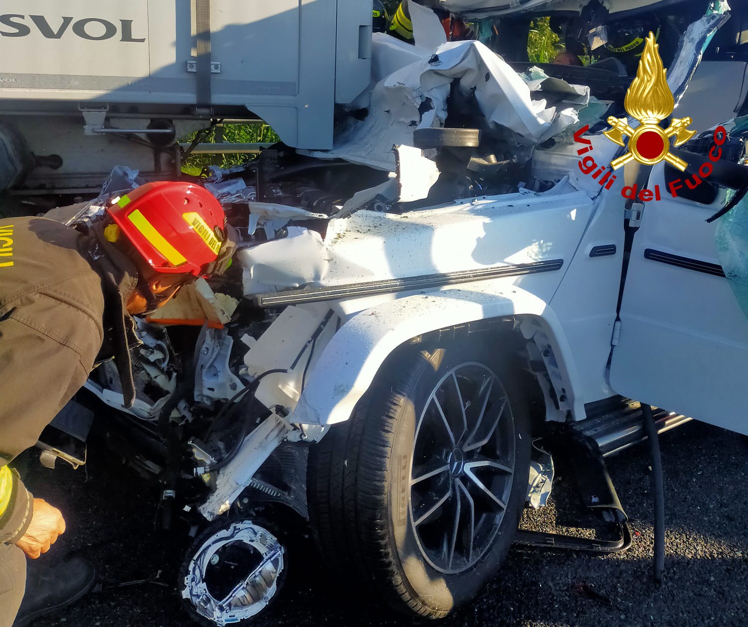 Le foto del violento scontro tra furgone e suv: due feriti - Prima Venezia