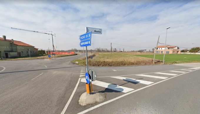 Travolto da un’auto mentre è in sella alla sua bici: morto il 55enne Luca Tonelli