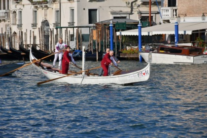A Venezia la 13esima edizione del corteo acqueo votivo alla Madonna della Salute