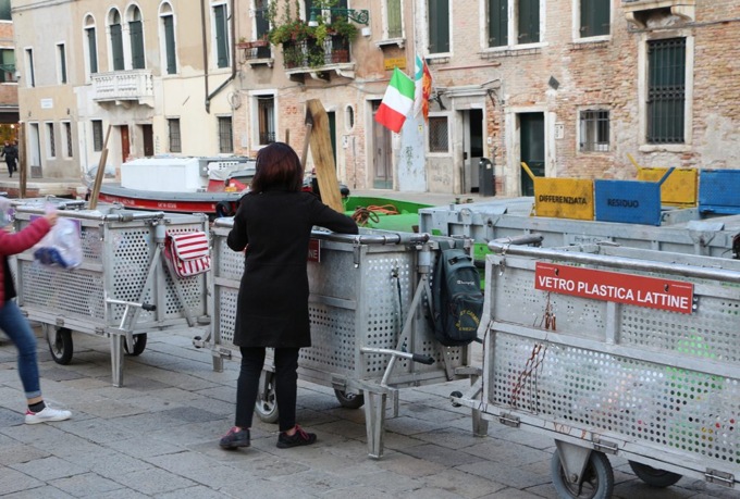 Lunedì 28 novembre: interruzione della raccolta dei rifiuti a Venezia