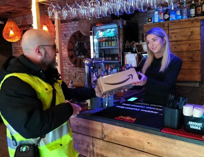 Poste Italiane, pacchi in consegna a Natale: +60% a Venezia