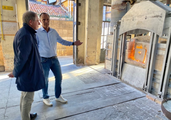 Vetrerie Murano, approvata la proposta del ministro Urso per ampliare gli aiuti contro il caro energia