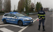 Camionista ubriaco fradicio al volante in autostrada: aveva più alcol che sangue in circolo