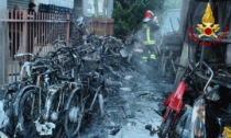 Misterioso incendio all'officina di bici a Mirano: bruciato anche il deposito