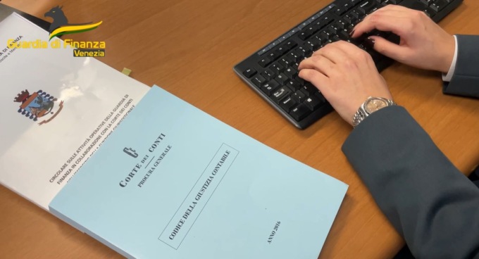 Funzionari infedeli dell’Agenzia delle entrate: ex dirigente ed ex direttore provinciale condannati