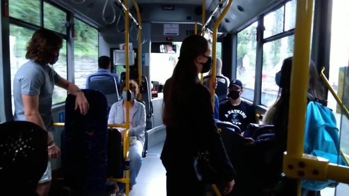 Stop aggressioni sui bus: basta premere un pulsante per “chiamare” le Forze dell’ordine