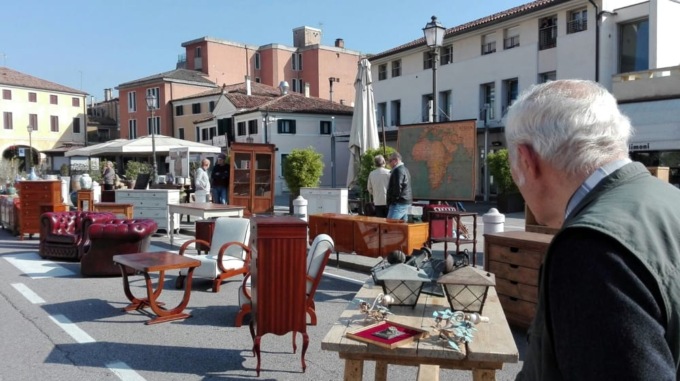 Festa del papà, mercatino dei nonni: l’evento “vintage” a Mirano