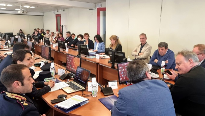 Infermieri e medici a “scuola” di Polizia: il corso per imparare a difendersi dalle aggressioni