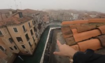 Tuffatori cafonissimi a Venezia: ecco chi sono e perché lo fanno