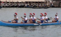 Vogalonga, 2mila barche a remi a Venezia contro il moto ondoso