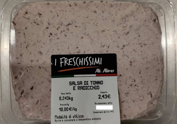 Batterio della listeria nella salsa di tonno e radicchio