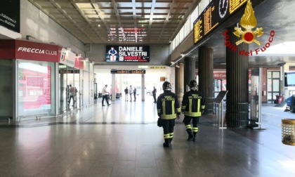 Falso allarme bomba a Venezia: evacuata la stazione di Santa Lucia e treni sospesi