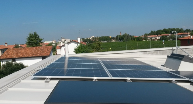 Avere una casa energeticamente autonoma non è più un’utopia grazie agli impianti moderni