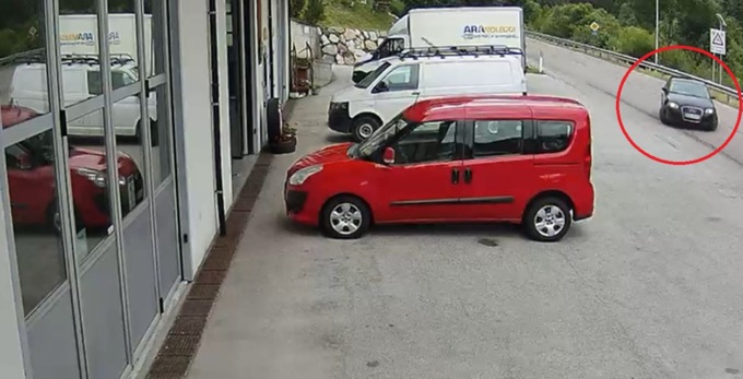 Strage di Santo Stefano di Cadore: il video esclusivo dell’inversione di marcia di Angelika Hutter