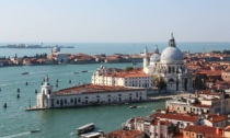 Venezia è salva grazie al ticket e al Mose: la città è fuori dalla lista dei siti in pericolo dell'UNESCO