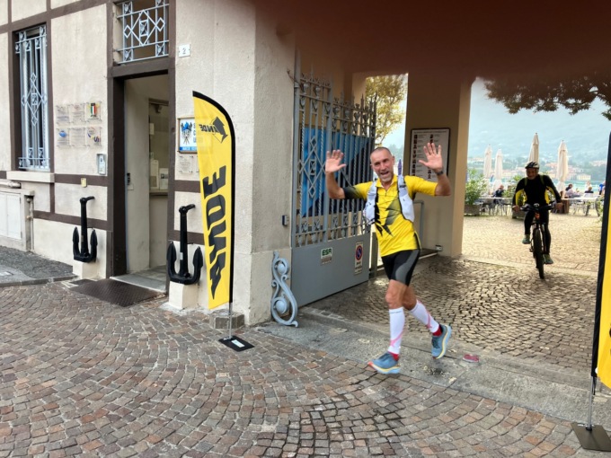 Da Lecco a Venezia, la sfida non-stop dell’ultramaratoneta Roberto Crippa