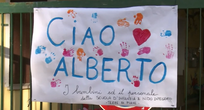 Strage di Mestre, in tanti per l’ultimo saluto all’autista del bus Alberto Rizzotto