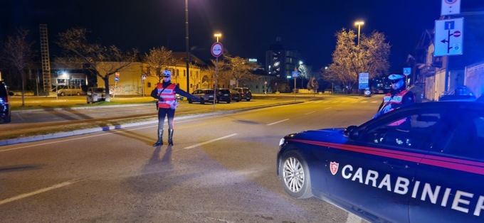 Richiedente asilo tenta il furto in un camper ma si fa beccare