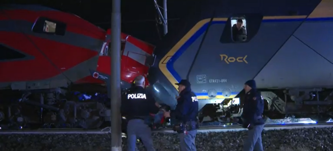 Scontro tra treni a Faenza, indagato un macchinista veneziano per disastro ferroviario colposo
