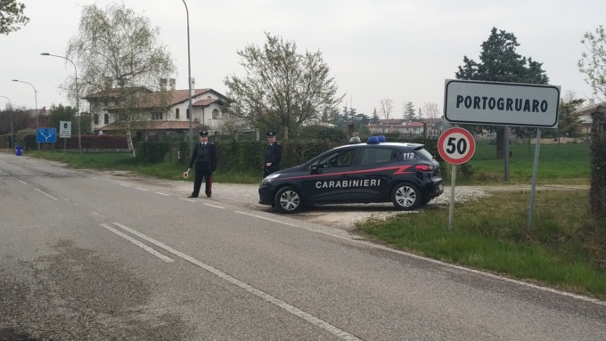 Tre studenti minorenni rapinati in stazione a Portogruaro, fermati cinque ragazzi