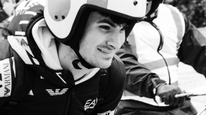 Esce fuori strada con la Vespa e si schianta contro un palo, Daniele Coccato perde la vita a 20 anni