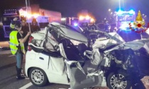 Fiat Panda si schianta contro un camion sull'A4, morta una 20enne