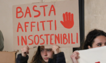 Studenti disperati: gli affitti per gli universitari schizzano a 420 euro per una camera singola