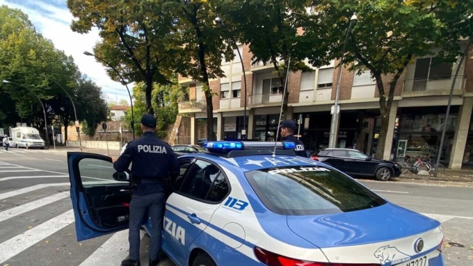 Fermato in auto con un panetto da un 1 kg di cocaina per un valore di 100mila euro