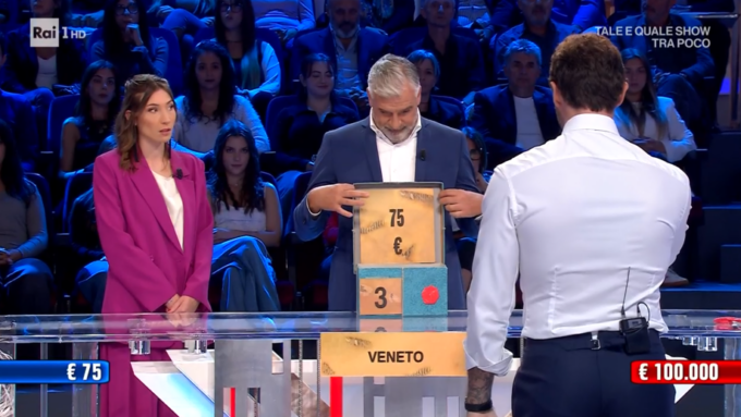 La partita di Michele da Concordia Sagittaria ad Affari Tuoi: nel pacco di “Sean Connery” purtroppo ci sono 75 euro