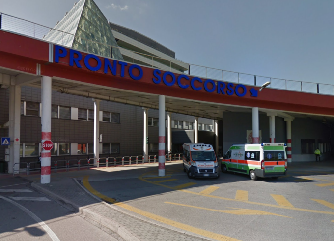 Paziente perde la testa al Pronto Soccorso di Mestre e minaccia il personale medico con uno scalpello