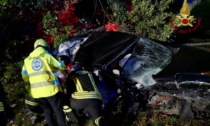 Perde il controllo dell'auto ed esce fuori strada, morto un 24enne