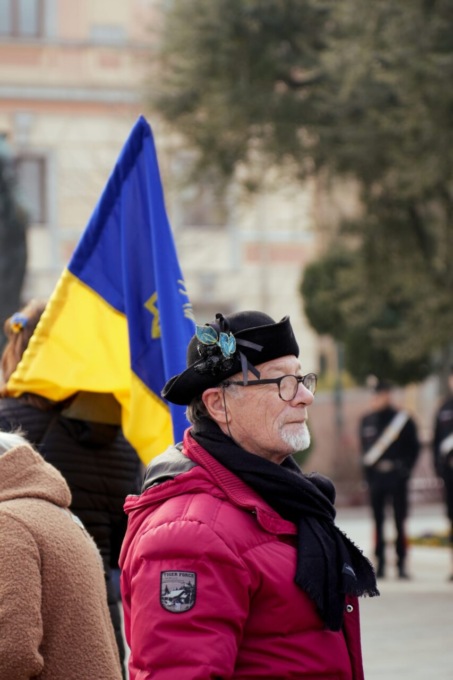 Il popolo degli ucraini ha invaso pacificamente le nostre piazze: le foto (e le loro ragioni)