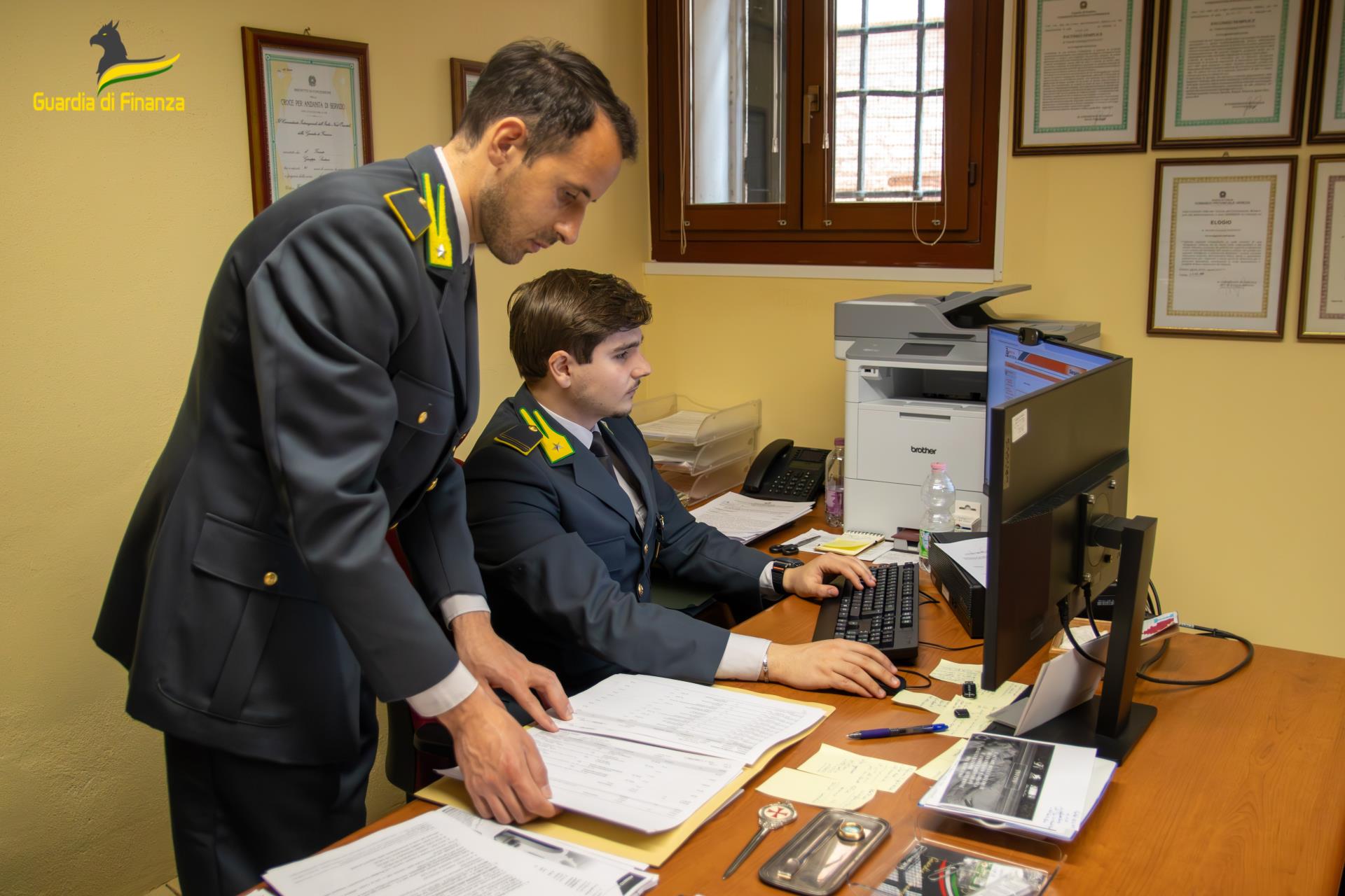 Guardia di Finanza: controlli cartolari