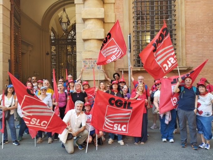 Lo sciopero contro la riorganizzazione delle Poste, smuove l’AD Matteo Del Fante