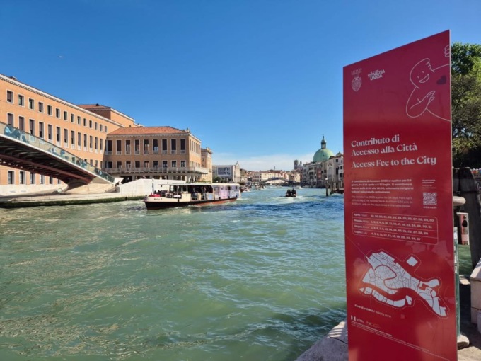 Turisti a Venezia: 720mila ticket nel 2025, ma secondo alcuni non è abbastanza