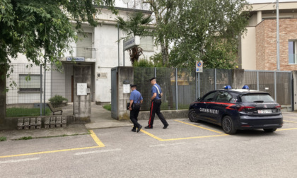 Aggredisce l’ex dopo aver violato il divieto: in carcere un 49enne
