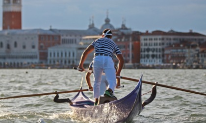 Venezia si prepara alla Regata Storica 2025: il Canal Grande torna a brillare tra tradizione e spettacolo