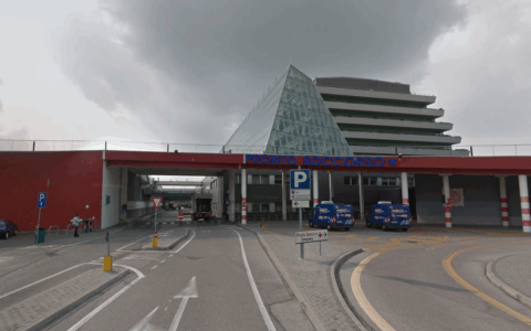 Doppia aggressione a Mestre e Bojon: colpiti un vigilante in ospedale e un operatore di Veritas