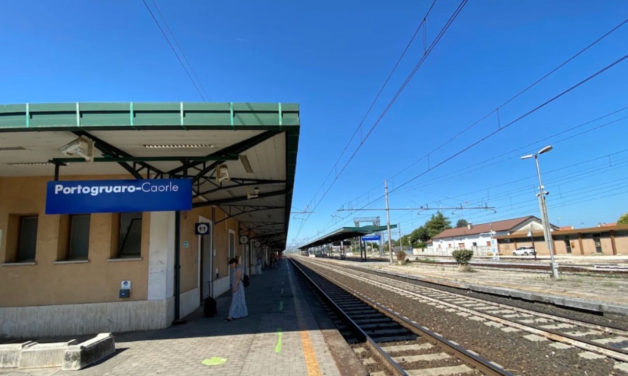 Un treno è deragliato ieri pomeriggio vicino a Portogruaro
