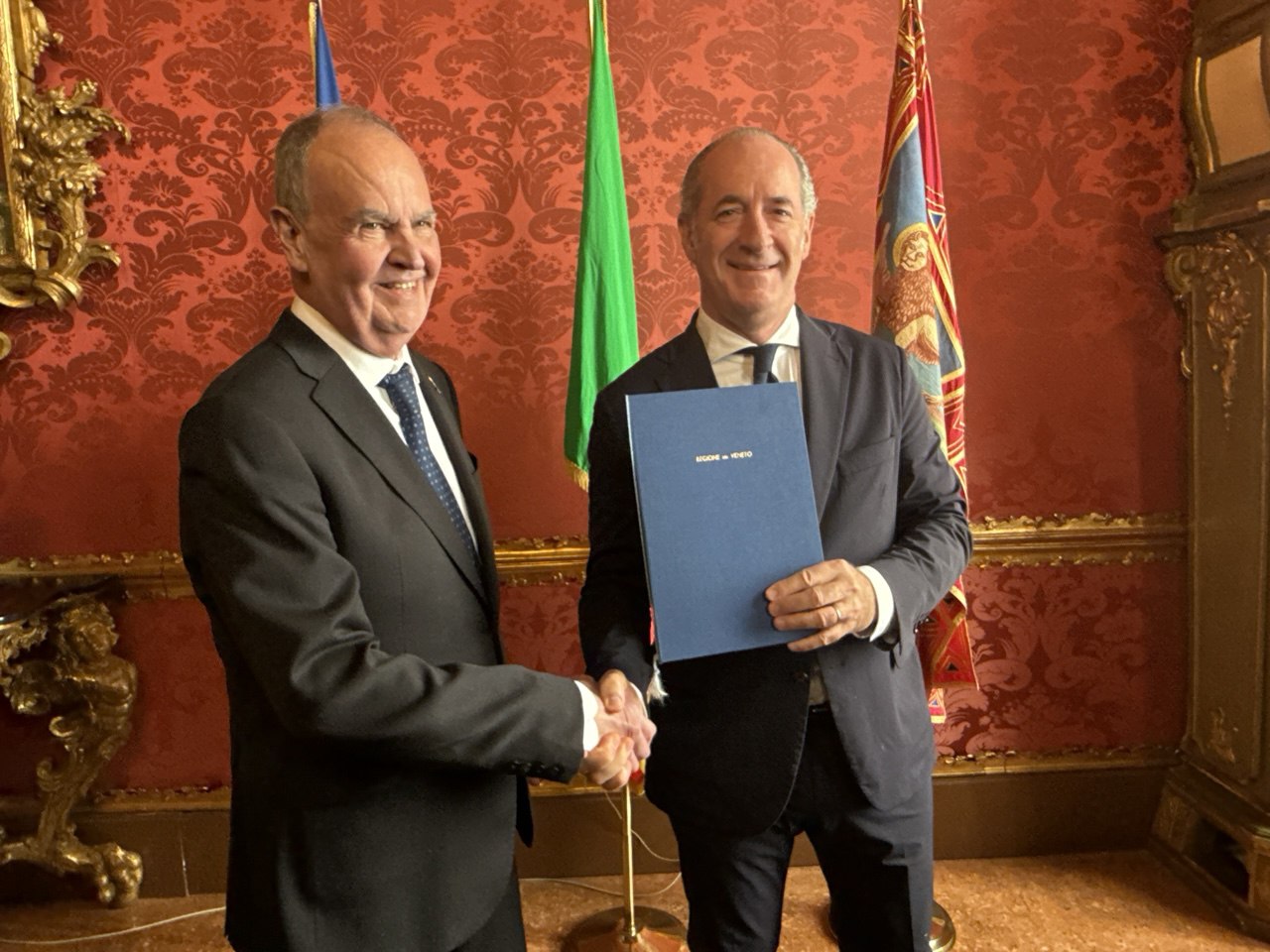 Autonomia differenziata Veneto: Zaia e Calderoli firmano la pre-intesa sulle prime quattro materie