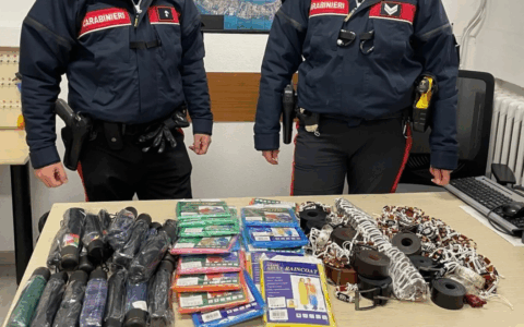 Venezia, tre venditori ambulanti multati per oltre 15mila euro