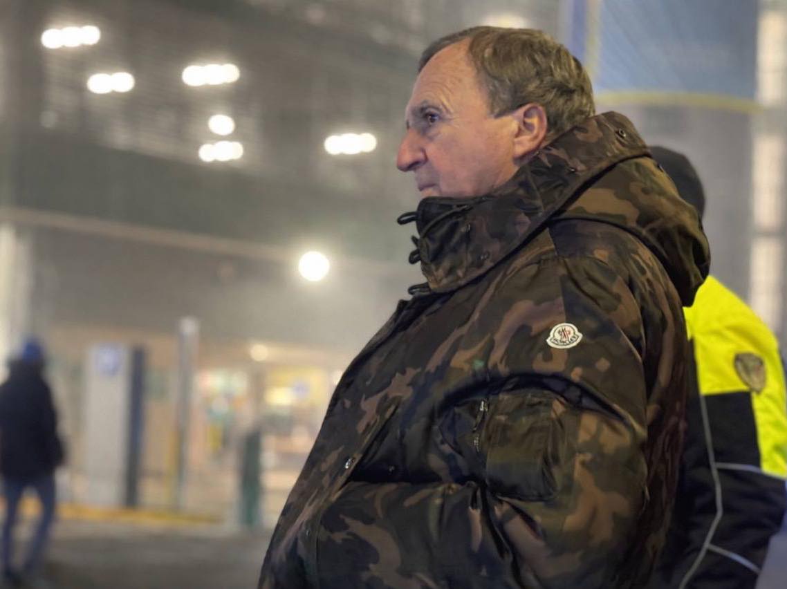 Brugnaro in pattuglia coi vigili, critiche social: da “Giustiziere della notte” a “Solo propaganda”