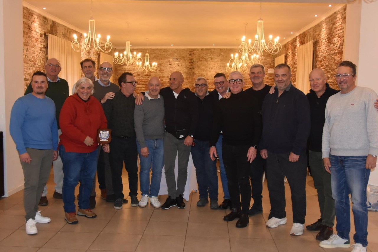 Festa del gondoliere anziano: 16 medaglie ai professionisti che hanno compiuto 60 anni