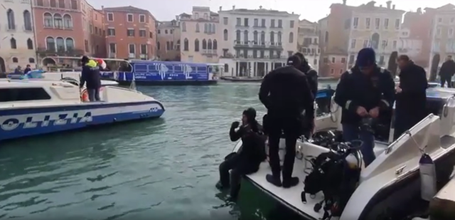 Due turisti britannici di 19 e di 21 anni fermati per tentato omicidio di un 22enne veneziano